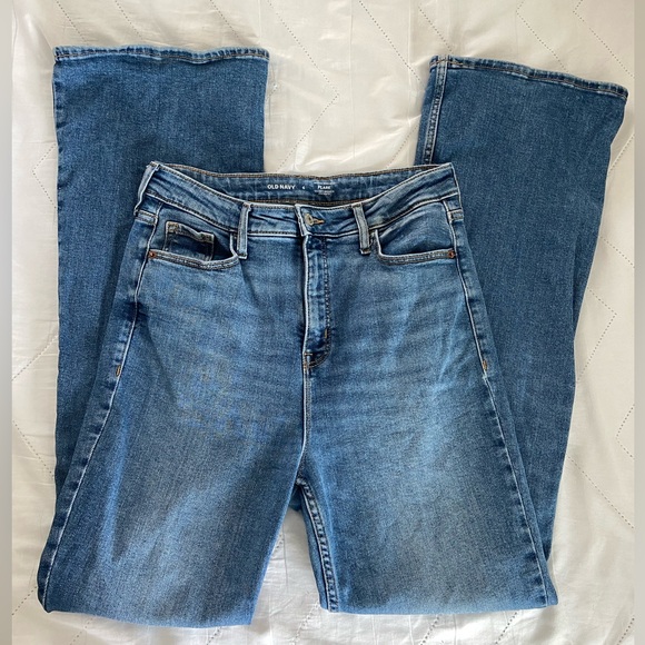 Old Navy high rise flare jeans - Picture 4 of 5